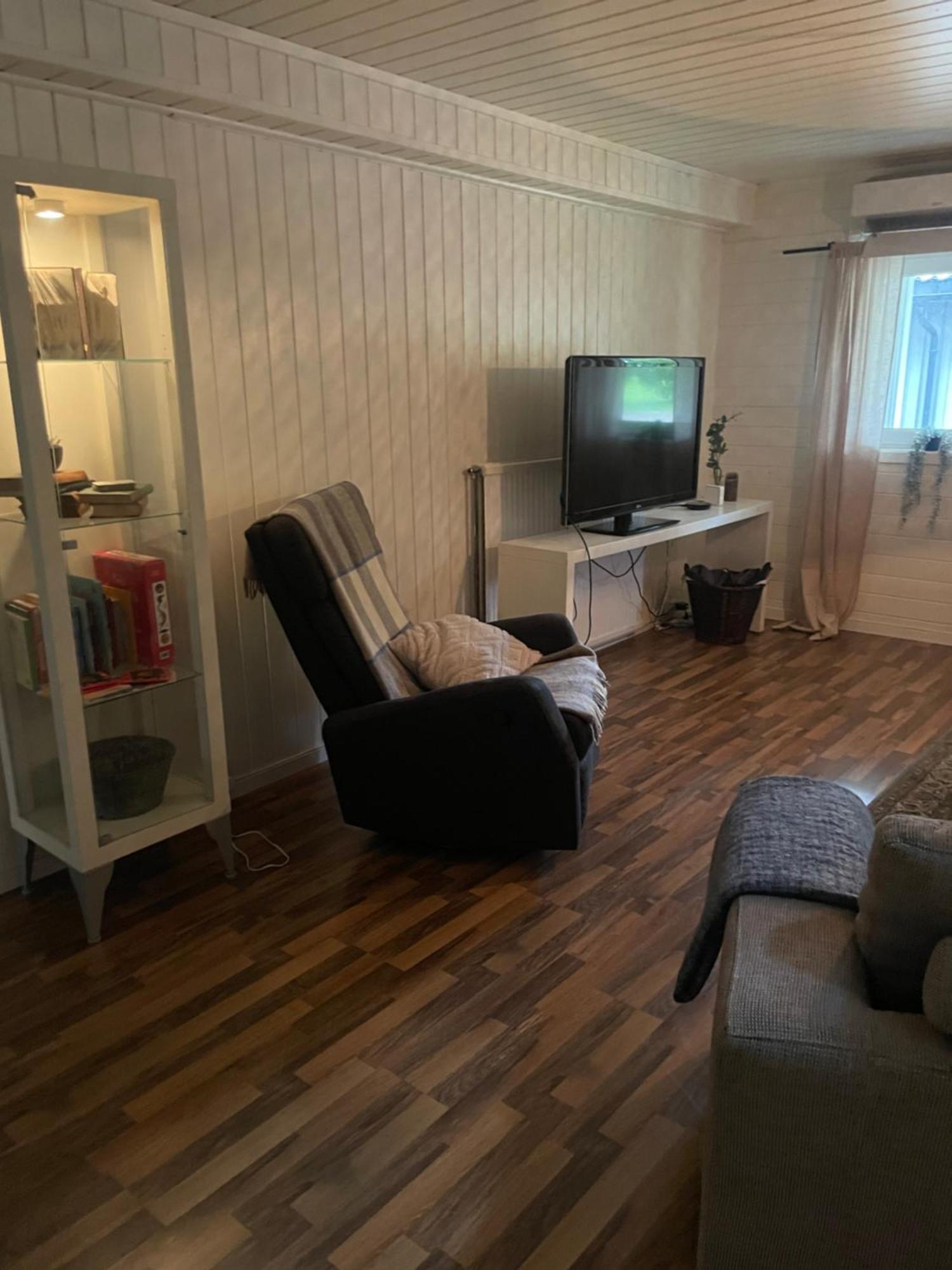 Apartamento Lantlig Laegenhet Charlottenberg Exterior foto